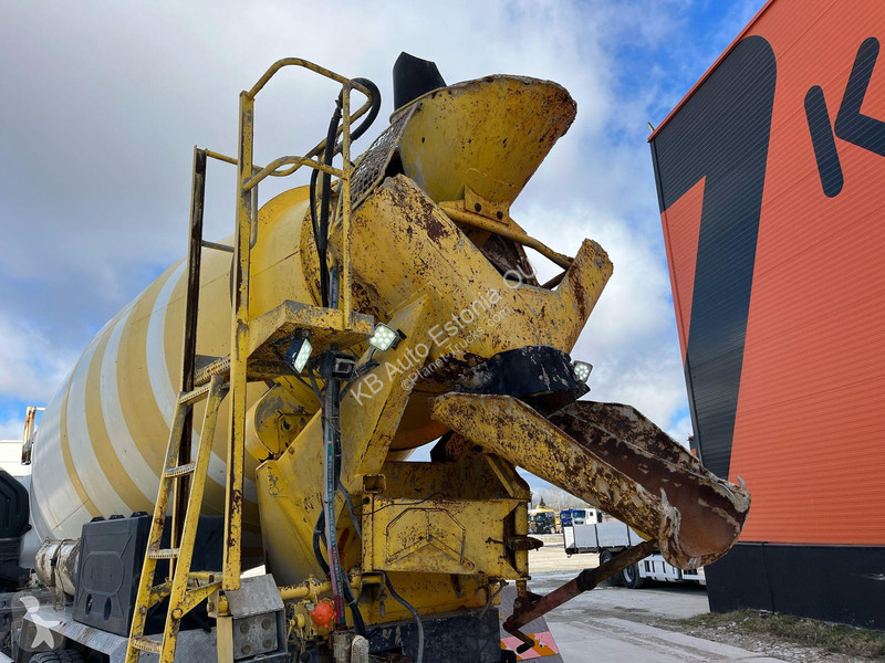 Kamion Volvo 420 8x4 INTERMIX IMF 10 m3 / FULL...