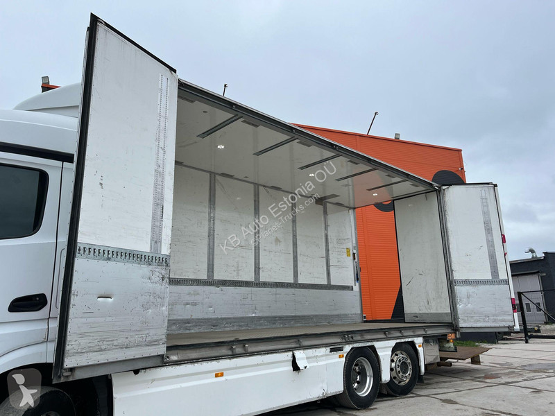 Lastbil Mercedes 2545 6x2*4 BOX L=7445 mm