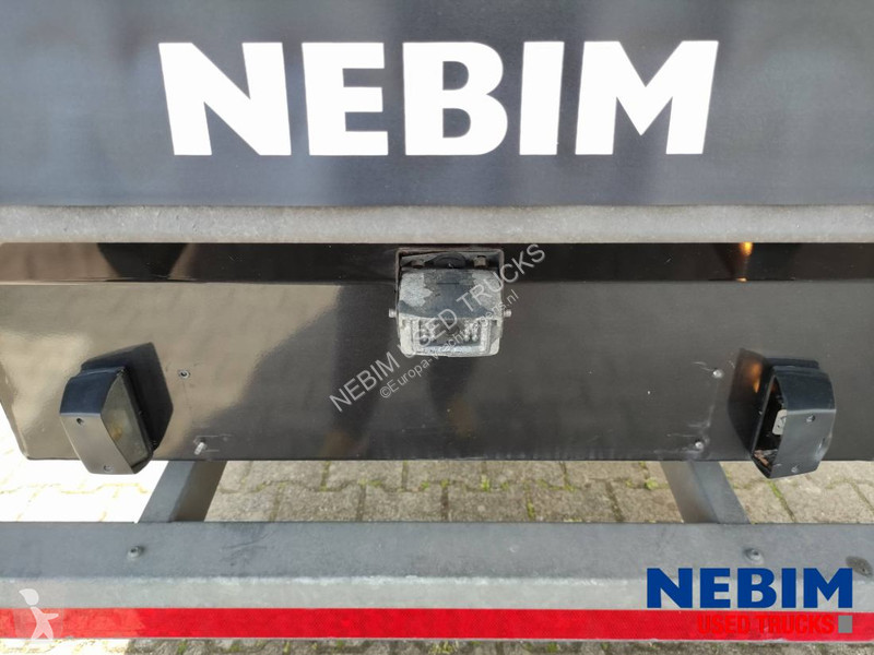 Camion Volvo 280 4X2 - 214.632Km - DH 2000Kg Lift
