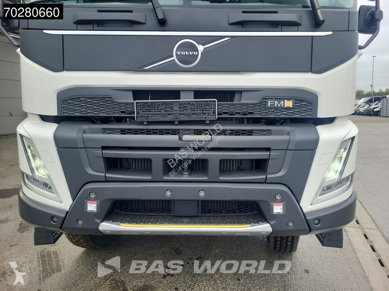 Kamion Volvo 460 8X6 20m3 KH-Kipper VEB LED...