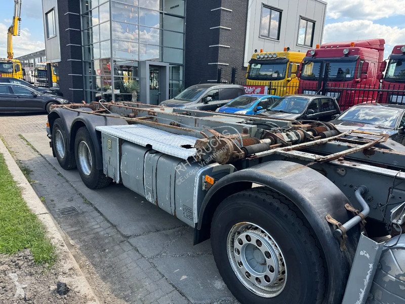 Kamion Volvo 440 8X4 EURO 5 + CABELLIFT TIPPER