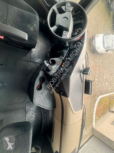 Kamion Mercedes 26-42