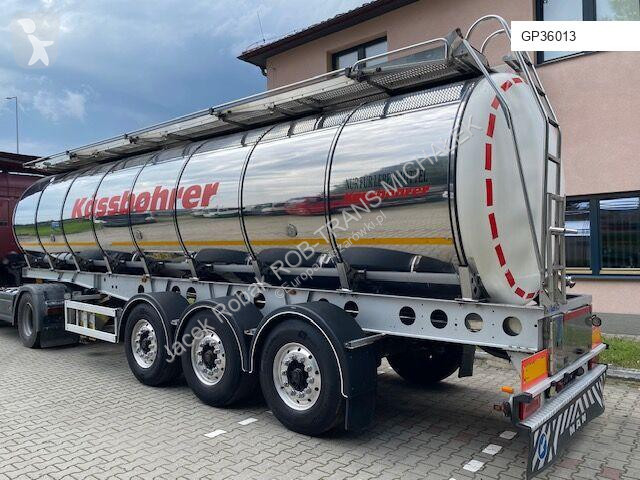 Camion Kässbohrer KA-INB