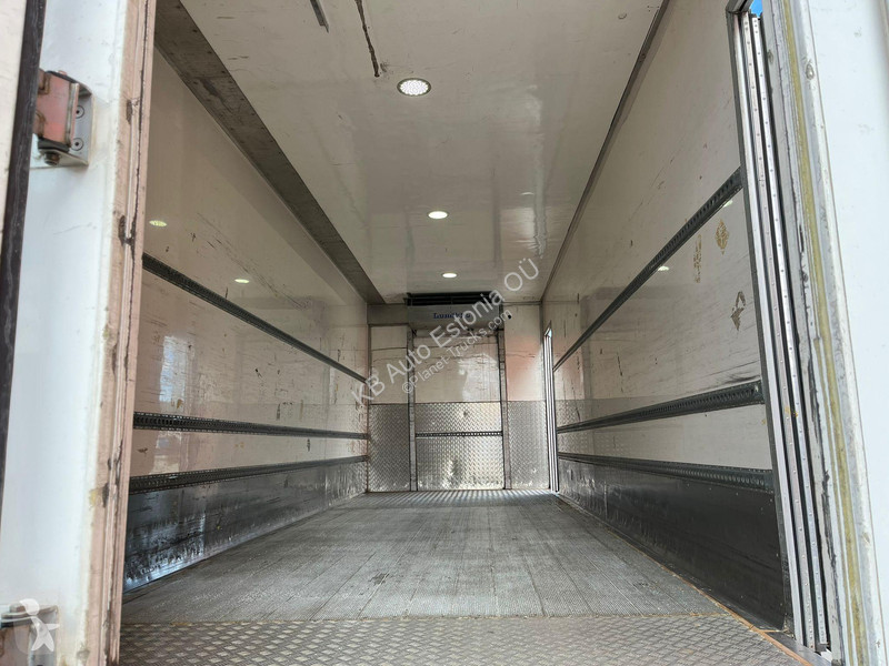 Lastbil MAN TGS 4x2 LUMIKKO 90D / BOX L=8695 mm