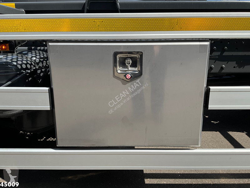 Camión DAF N XD 450 Euro 6 HMF 23 Tonmeter...