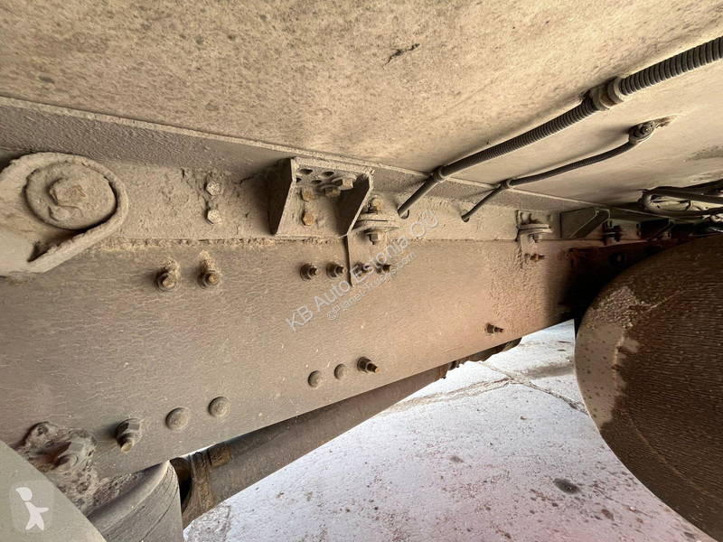 Kamion Volvo FH 460 6x2*4 FOR SALE AS CHASSIS /...