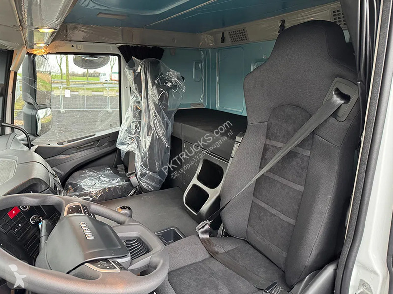 Camion Iveco T-Way AT380T47WH-4500 Chassis...