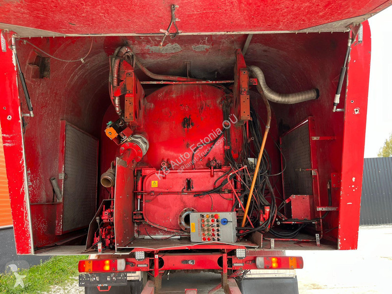 Lastbil Scania R 420 6x2 ADR / STAINESS STEE...
