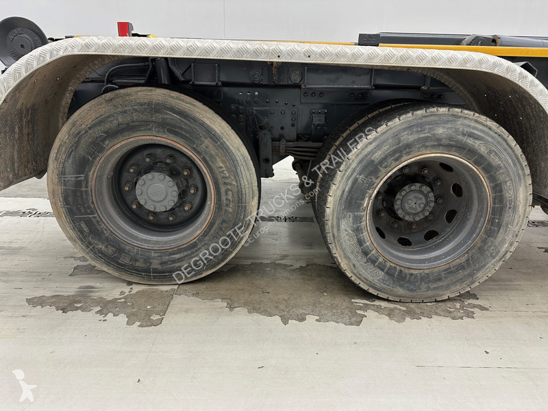 Vrachtwagen DAF 360 - 6x2