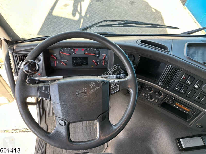 Camion Volvo FM 370 6X2, EURO 5, Palfinger, Remote