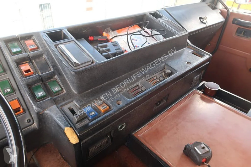 Kamion Volvo F 10  4x2 - 1979 - Container Oldtimer