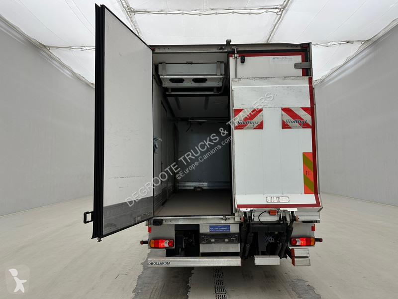Kamion Renault D12