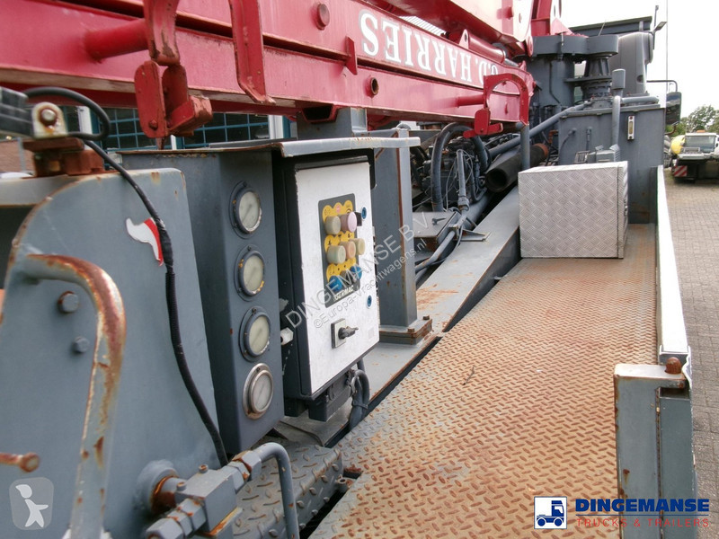 Camion Mercedes 6x4 Sermac SCL120 concrete pump