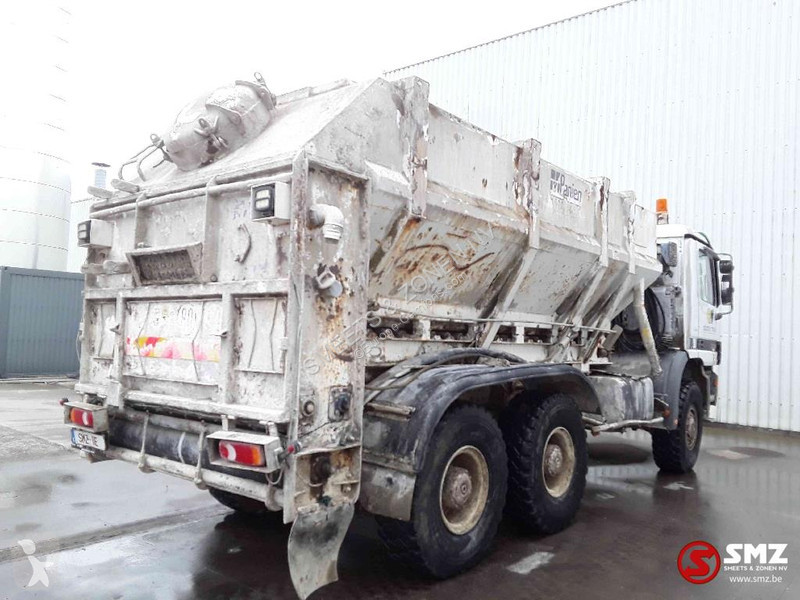 Camion Mercedes 3335 6x6 88000km manual