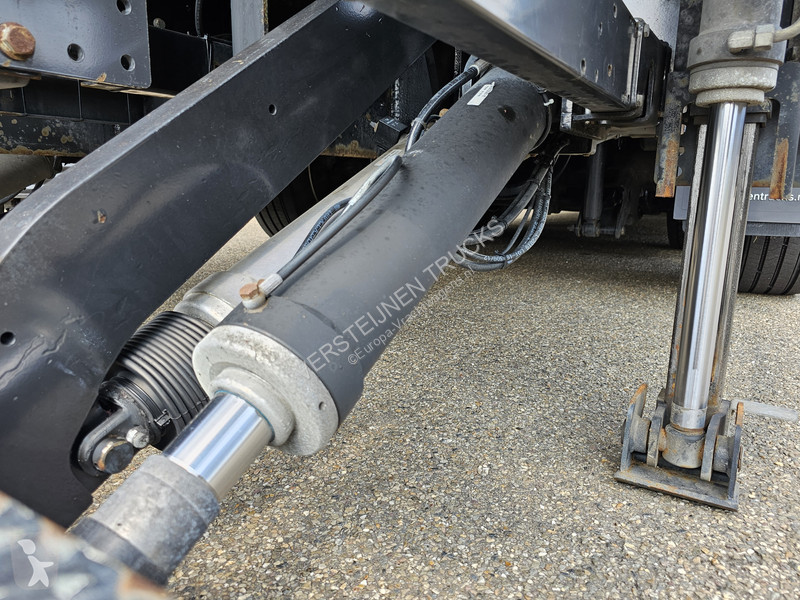 Lastbil MAN TGM / 6x2-4 / LBW / 6000kg TAIL LIFT
