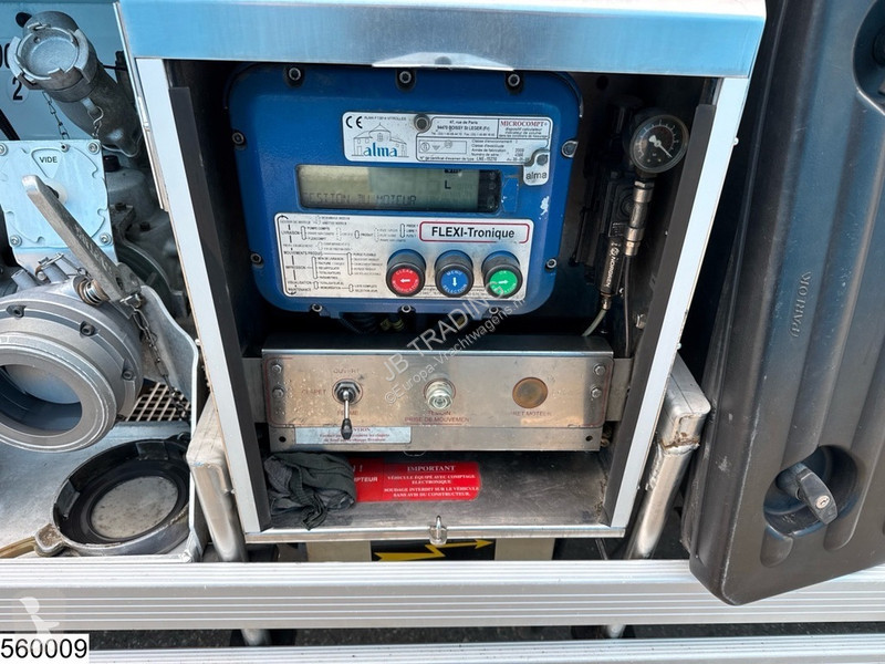 Kamion Iveco 190EL28 EURO 5, Fuel, 13390 liter,...