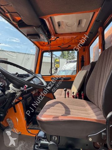 Gemeentevoertuig Unimog 1250L Zweiwege
