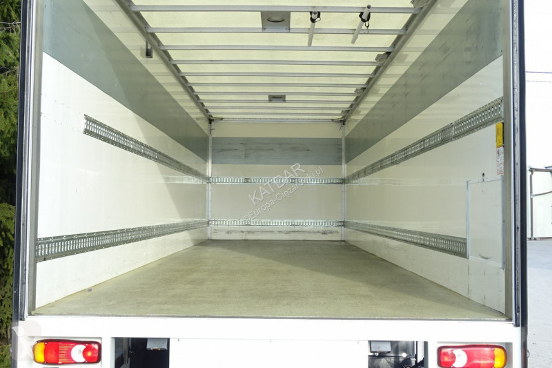 Camion DAF 55220 Euro 5 Kontener 20palet winda...