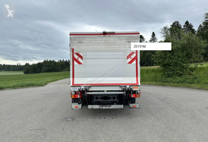 Kamion Mercedes 1022 Kühlkoffer mit HB