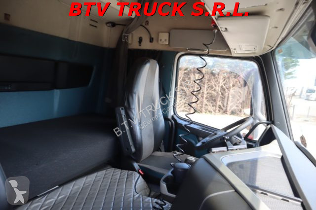 Kamion Volvo FM