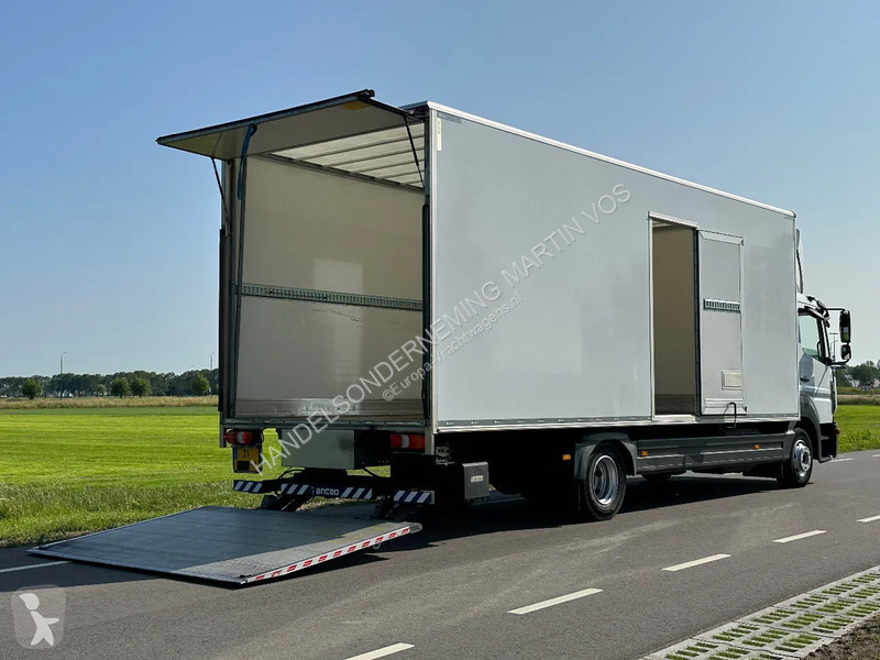Kamion Mercedes 1018L EURO6. 2019