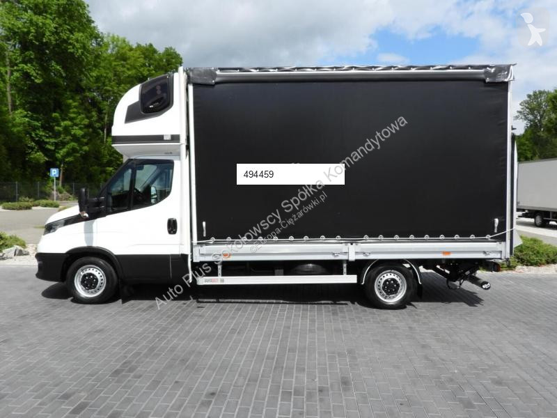 Véhicule utilitaire Iveco DAILY 35S18 PLANDEKA...