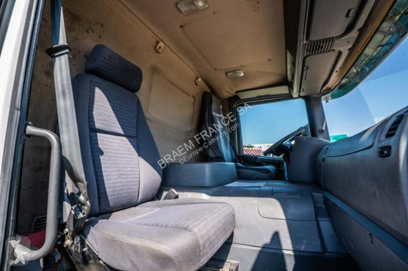 Camion Scania P 270 (19T)- PORTE GAZ /10 PAETTES