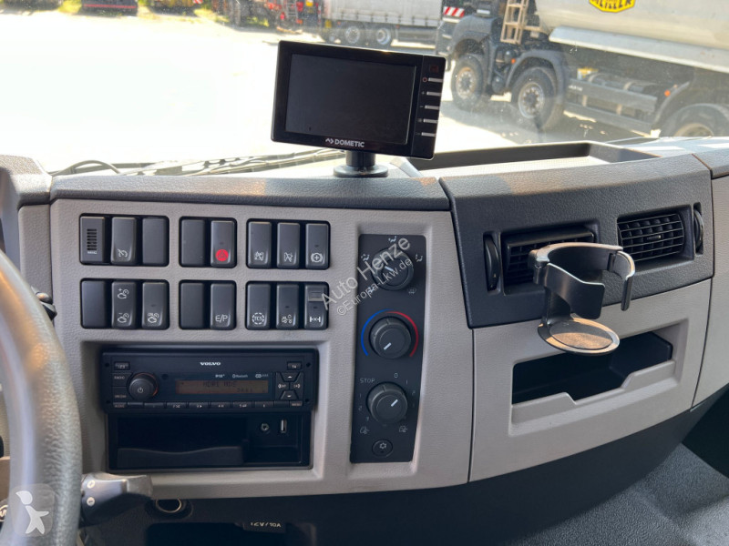 Kamion Volvo FE 320 Kühlkoffer LBW Thermokin T...