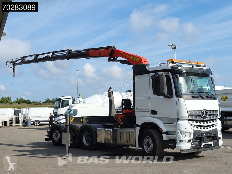 Camion Mercedes Arocs 3245 8X4 Palfinger...