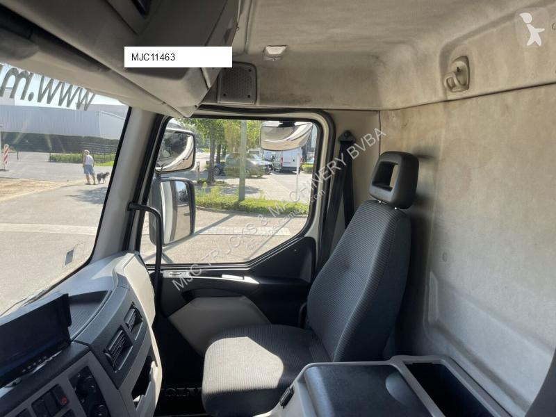 Camion Volvo FL 240 14T - 4x2 - FRIGO...