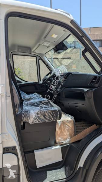 Véhicule utilitaire Iveco