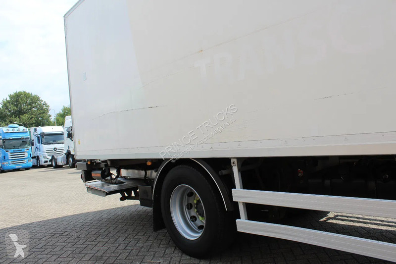Kamion Renault 280 * EURO6 * THERMO KING 1200R...
