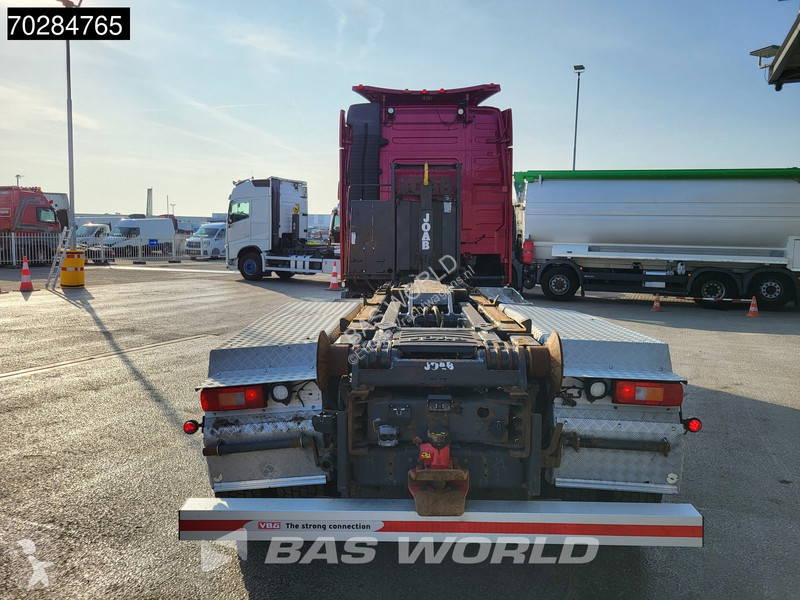 Camion Volvo 700 6X4 Full Air 20t Hook Xenon...