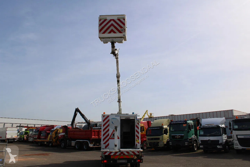 Camion Iveco 120EL18 + COMET + EURO 5