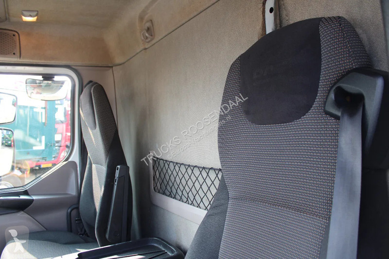 Camion DAF 210 + euro 6 + lift