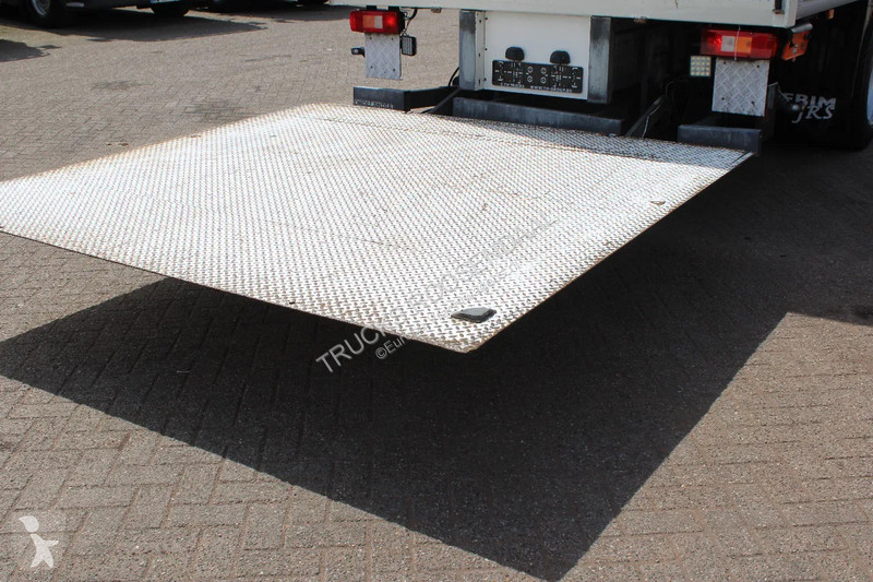 Vrachtwagen Volvo 280 + 19 T + LIFT + EURO 6 +...