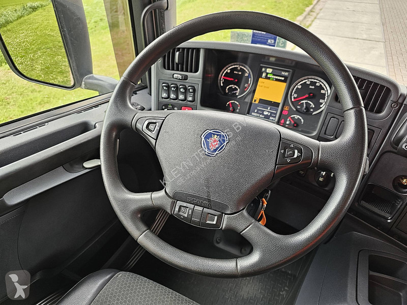 Camion Scania 320