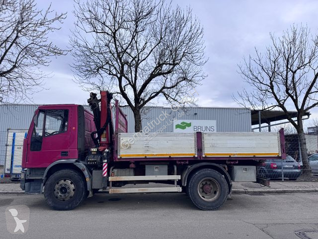 Camion Iveco 150E18N Kipper mit Palfinger PK9501
