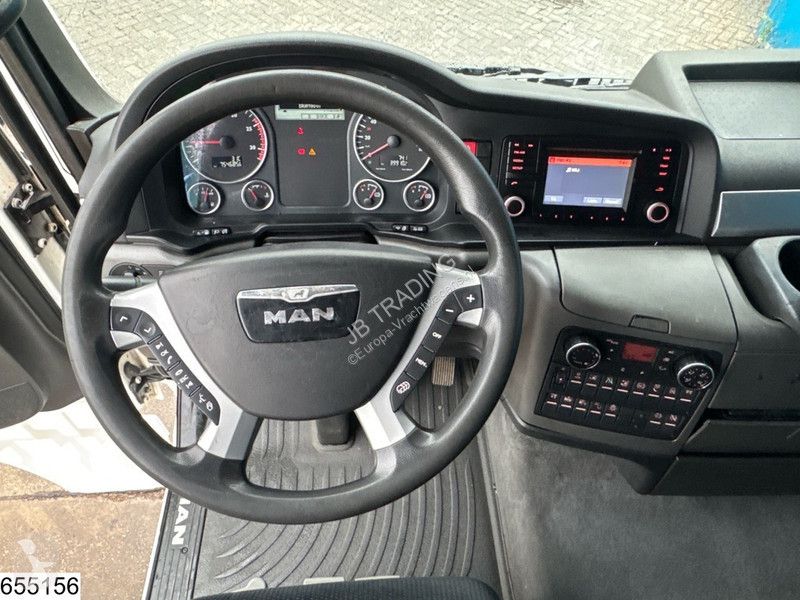Kamion MAN TGX  6X2, EURO 6, Dhollandia, BDF