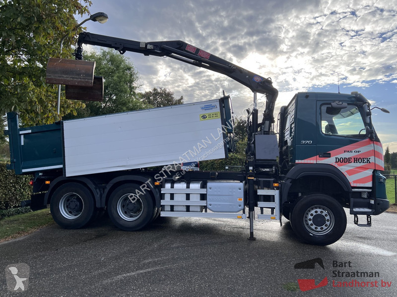 Vrachtwagen Volvo FMX 370 2 STUKS 6x6 Euro 6...