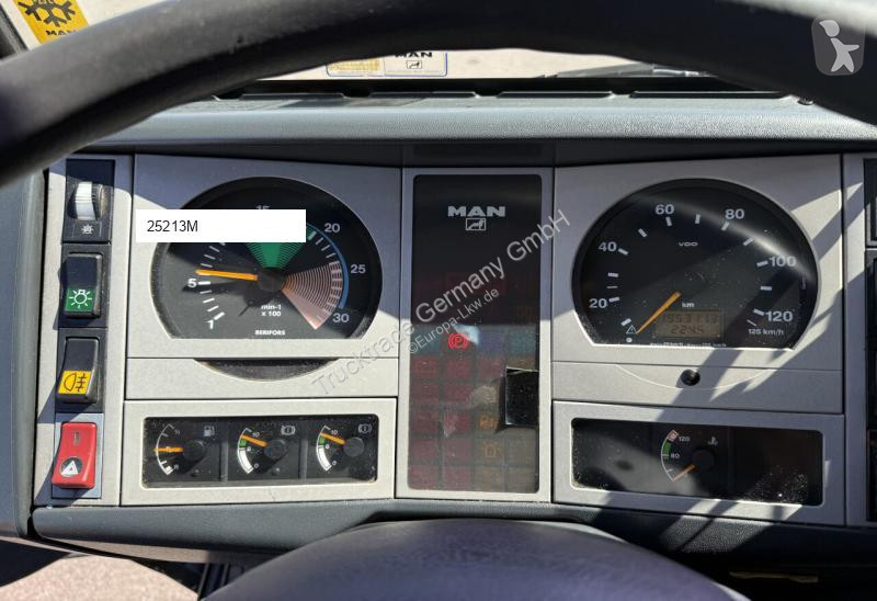 Camion MAN LE 14.280 Fahrgestell / Swiss-Vehicle