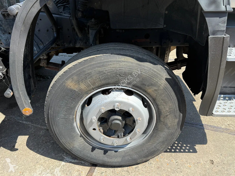 Camion MAN 35.372 8X4 Tipper Spring/Spring Z...