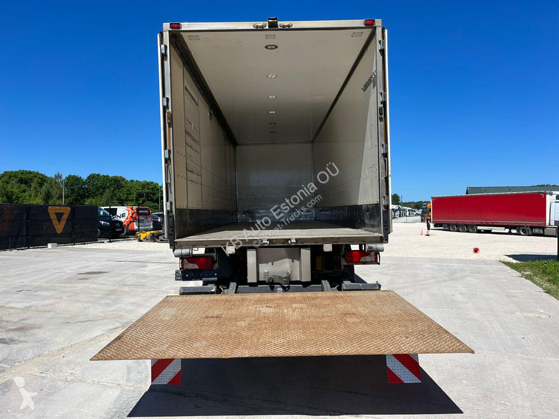 Lastbil MAN TGS 6x2 BOX L=8443 mm
