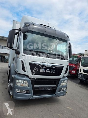 Camion MAN TGS / Carrier /7,4m Koffer / 13,5ton...