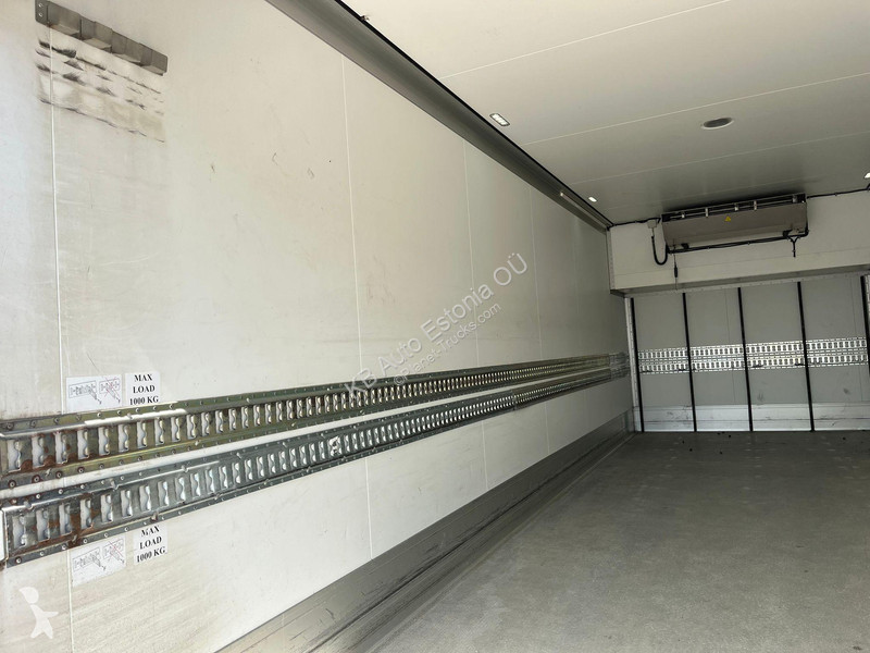 Camion Mercedes 1830 4x2 SUPRA 750 NORDIC / BOX...