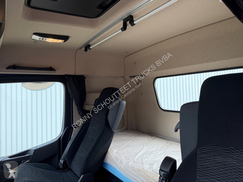Camion Mercedes Arocs 4151 AK 8x8/4 Arocs 4151...