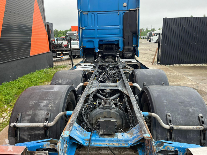 Camión DAF 530 6x2 PTO / CHASSIS L=6074 mm