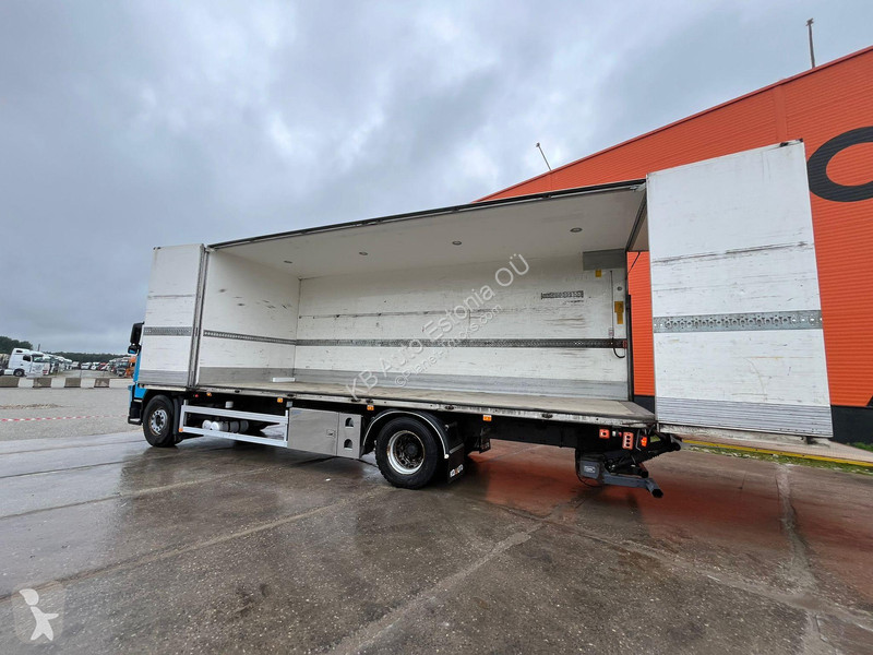 Lastbil Volvo 330 4x2 BOX L=7694 mm