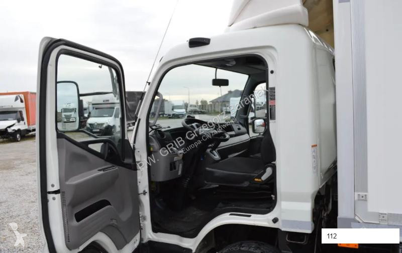 Camion Mitsubishi CANTER FUSO 9C18 REFRIGERATOR...