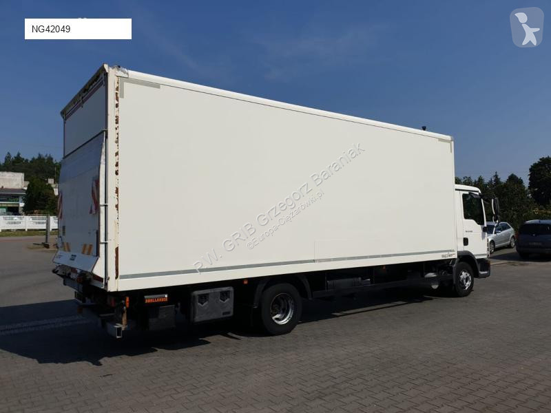 Camion MAN TGL 12.220